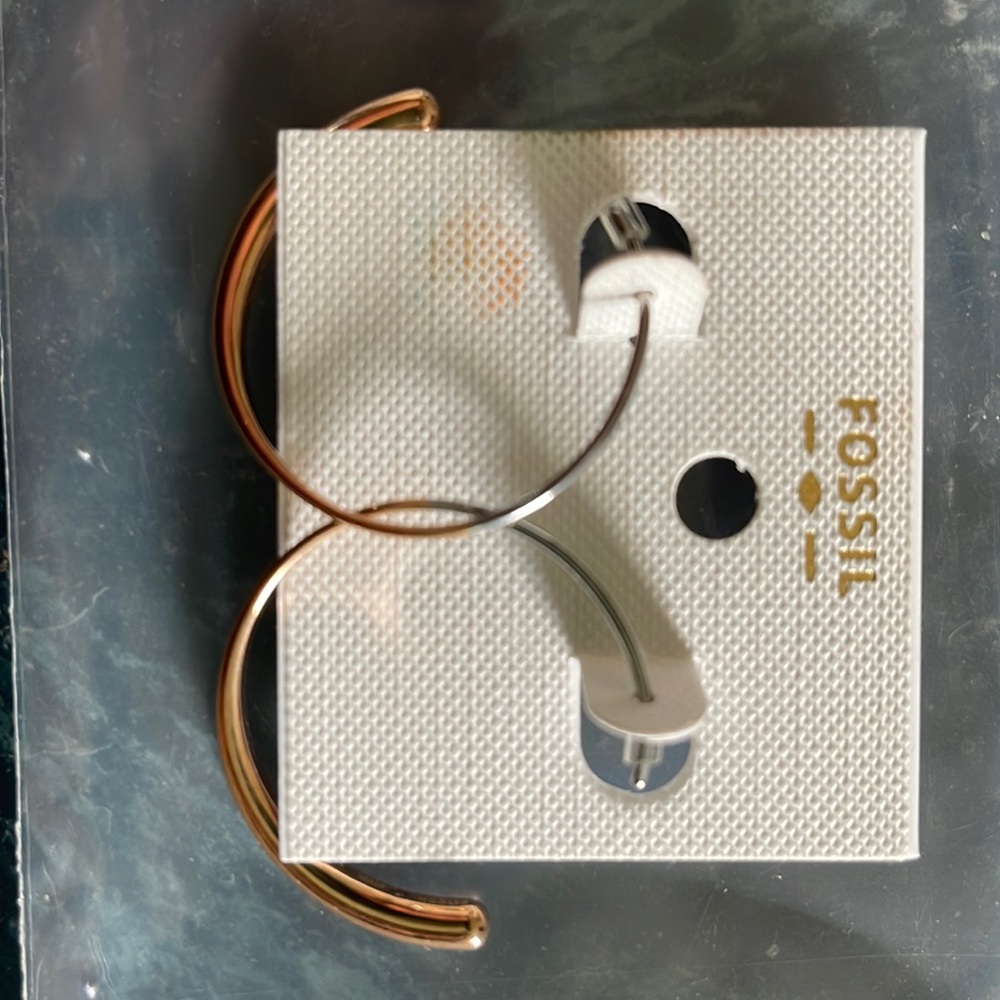 Earrings fossil good condition new